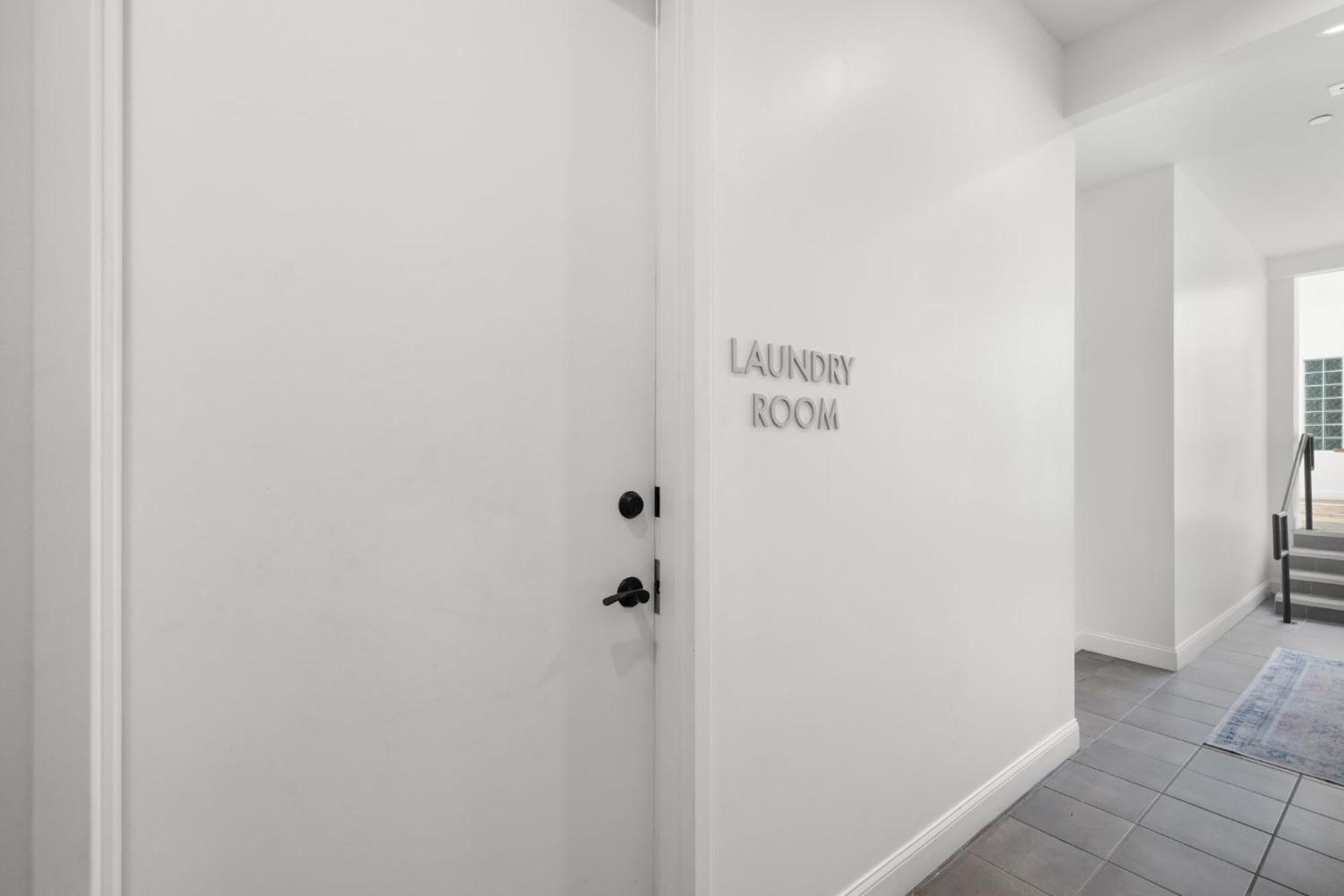New! Mojito Manor - Stunning On 7th Ave Apartment